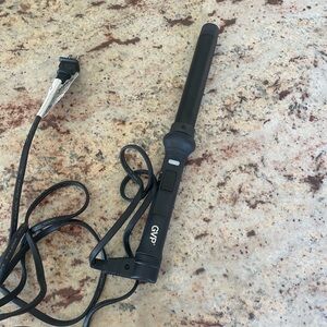 GVP Curling Iron